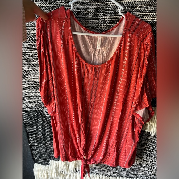 Xhilaration tribal print top size 3x - Picture 1 of 4